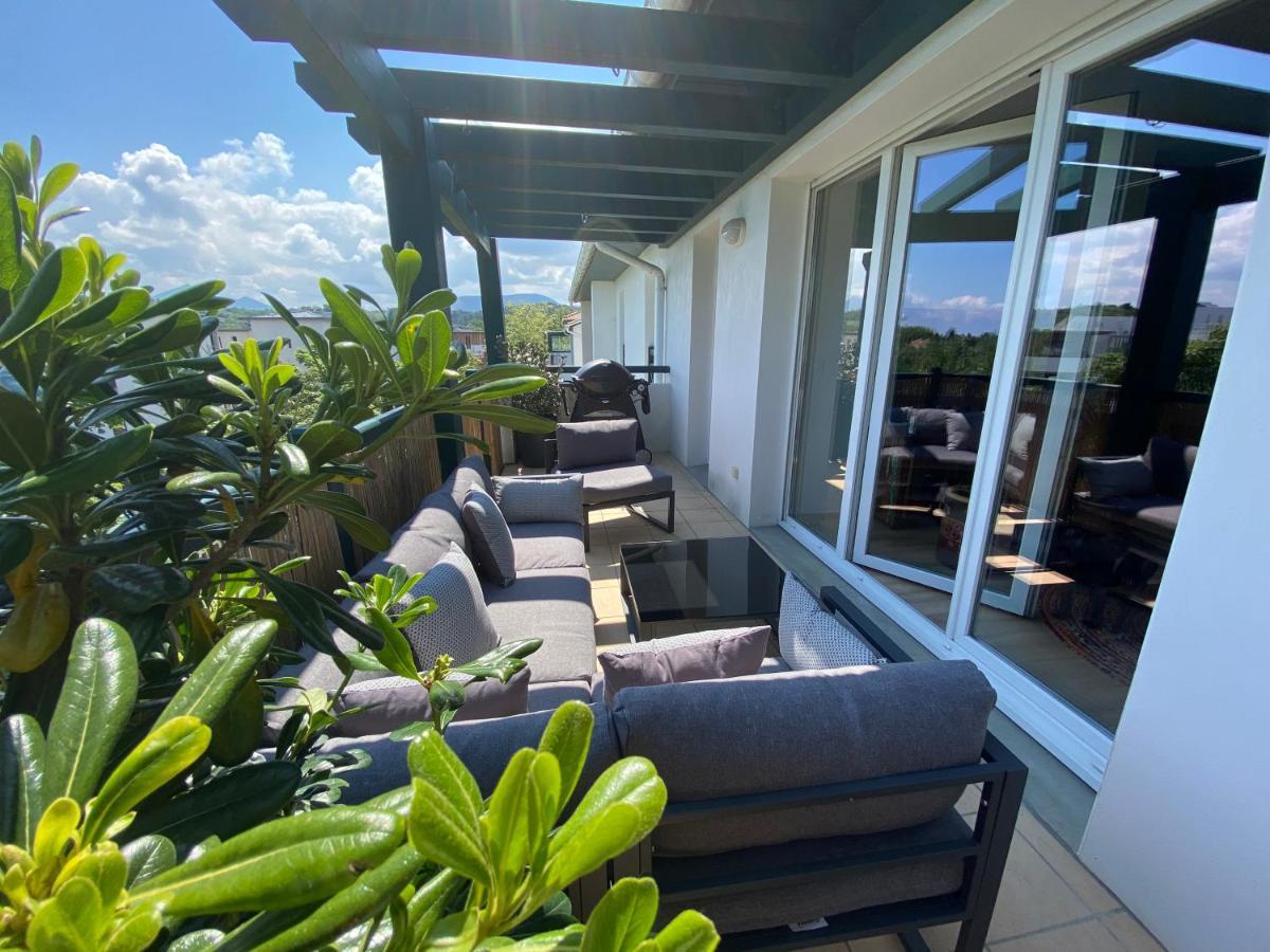 T4 avec terrasse idéal en famille ou entre amis Hendaye Extérieur photo